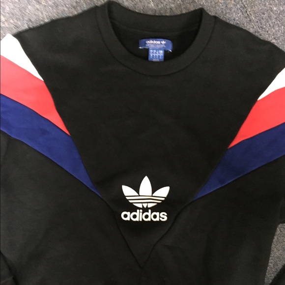 ⚫️🔴🔵Worn once adidas crewneck!🔴🔵⚫️ - Picture 3 of 4